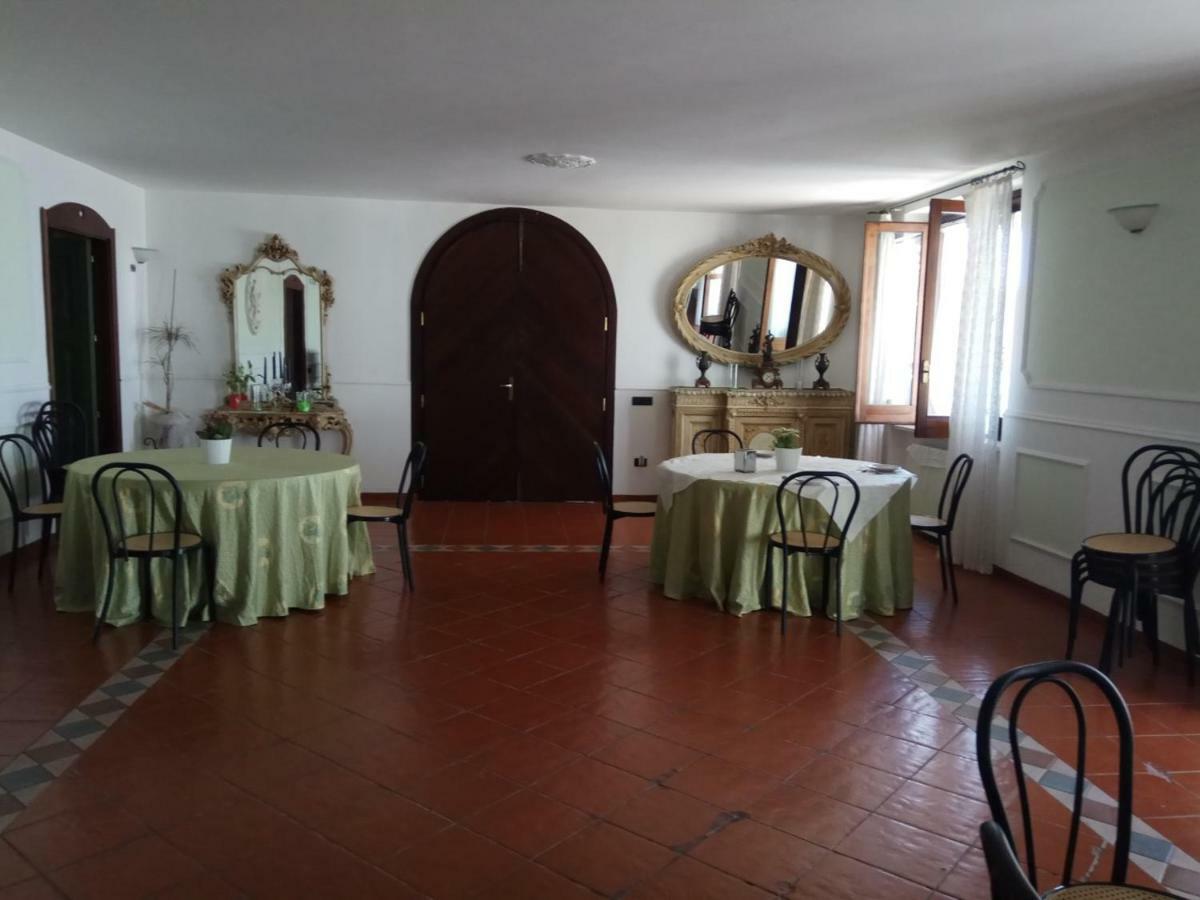 La Dimora Dei 5 Sensi Acomodação com café da manhã Faiano Exterior foto