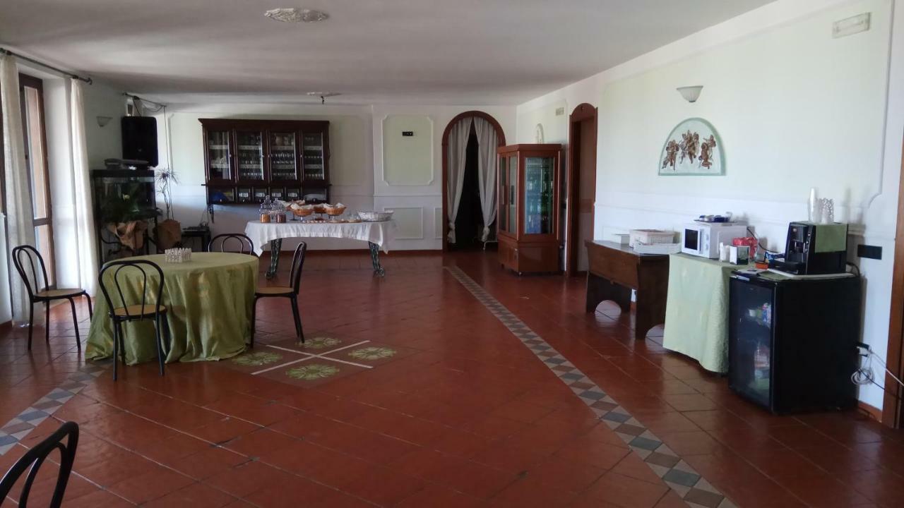 La Dimora Dei 5 Sensi Acomodação com café da manhã Faiano Exterior foto